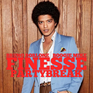 寡妇肥奶大屁股好紧
